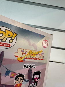 Funko Pop Pearl (Glow in the Dark)