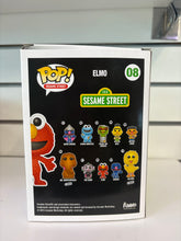 Funko Pop Elmo (Flocked)