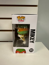 Funko Pop Mikey [Con Sticker]