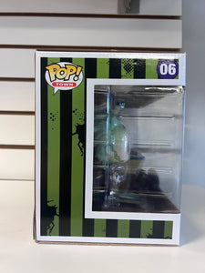 Funko Pop Beetlejuice with Dante's Inferno Room