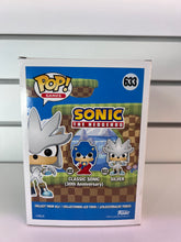 Funko Pop Silver (Glow in the Dark)