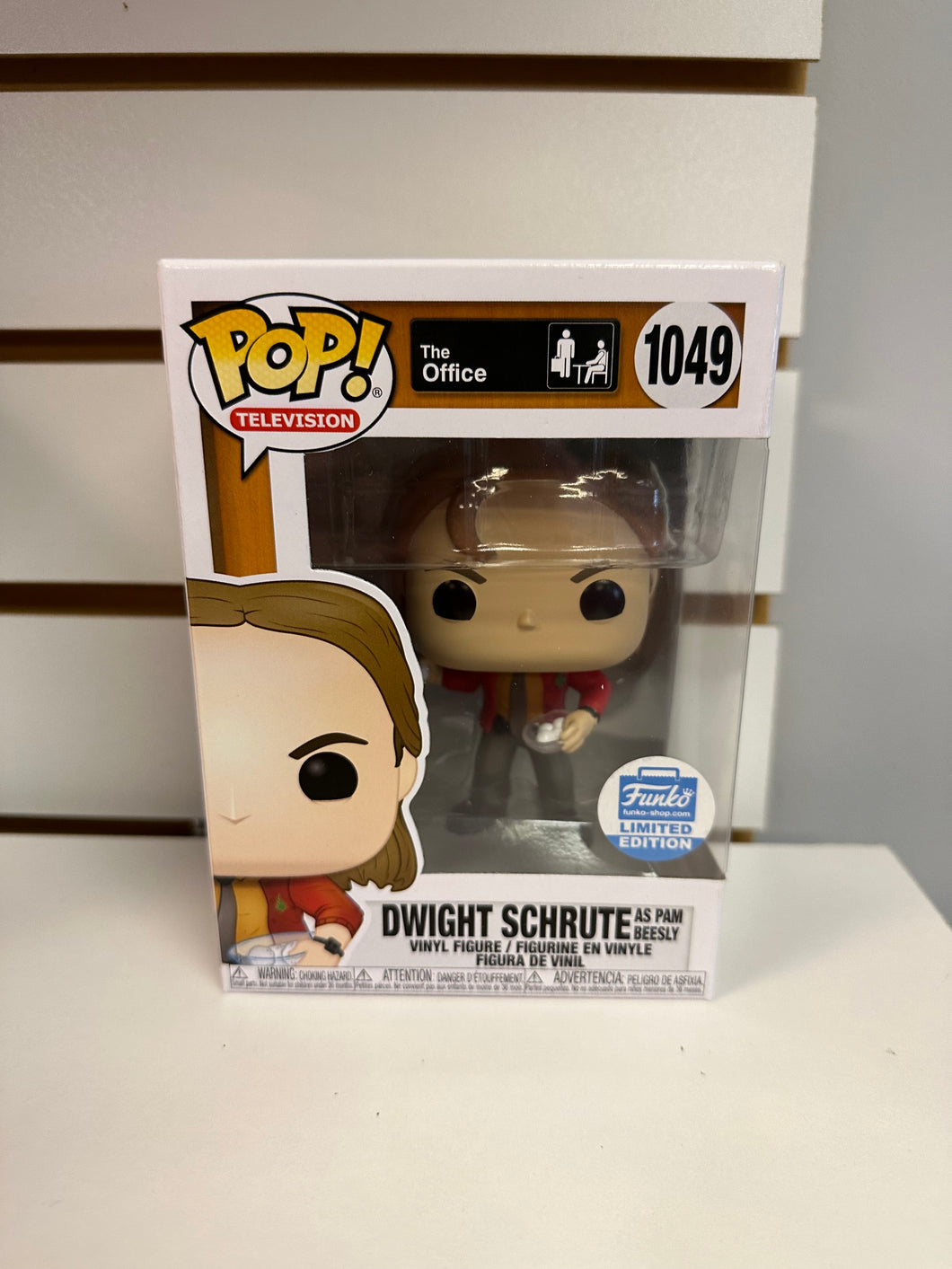 Funko Pop Dwight Schrute as Pam Beesly