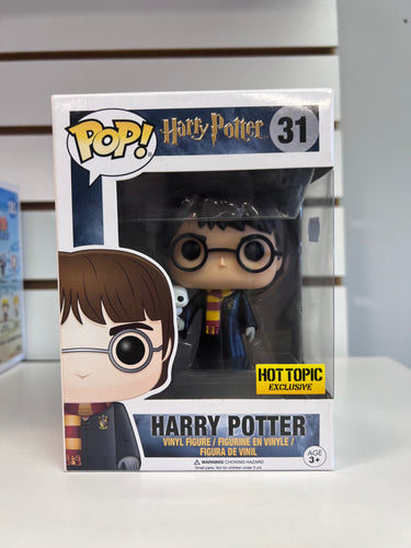 Funko Pop Harry Potter (Robes and Hedwig)