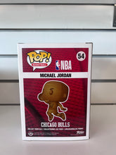 Funko Pop Michael Jordan (Slam Dunk) (Bronze)