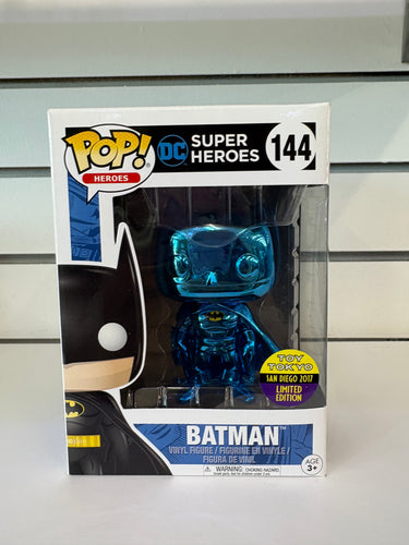 Funko Pop Batman (Blue Chrome)