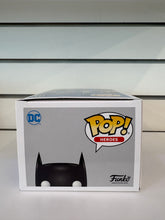 Funko Pop Batman (Blue Chrome)