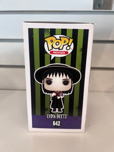 Funko Pop Lydia Deetz (Book)