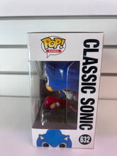 Funko Pop Classic Sonic (Flocked)