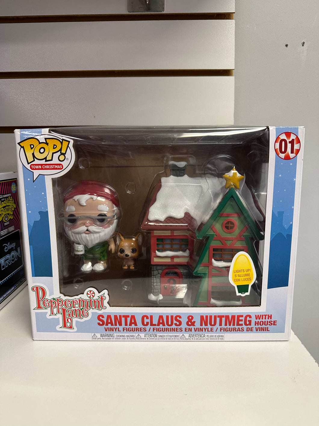 Funko Pop Santa Claus & Nutmeg with House