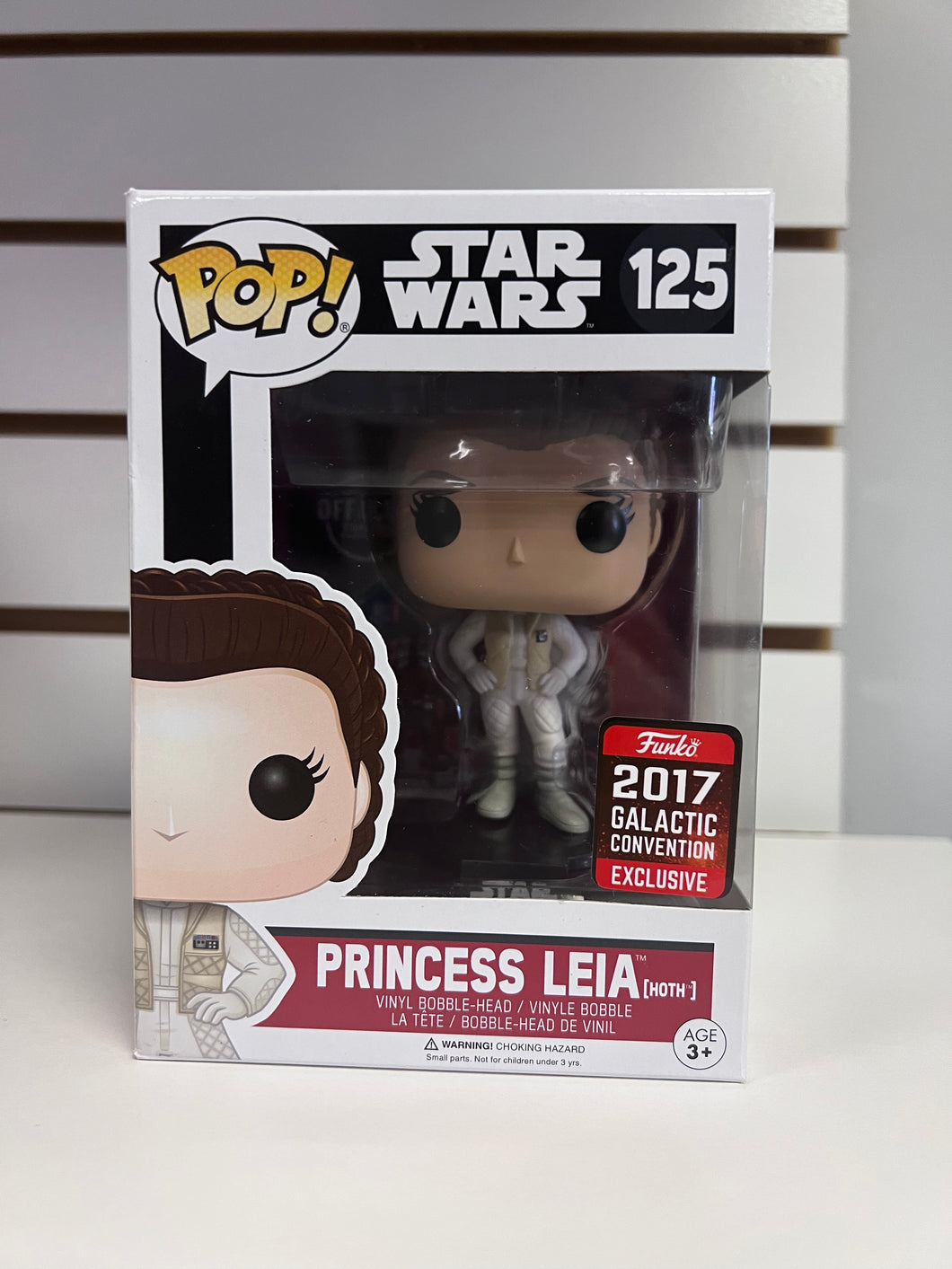 Funko Pop Princess Leia (Hoth) [Shared Sticker]